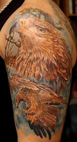 Realism style colored shoulder tattoo of eagle