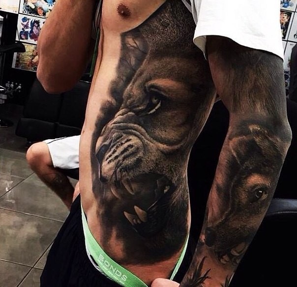 Löwe frau unterarm tattoo Löwen Tattoo