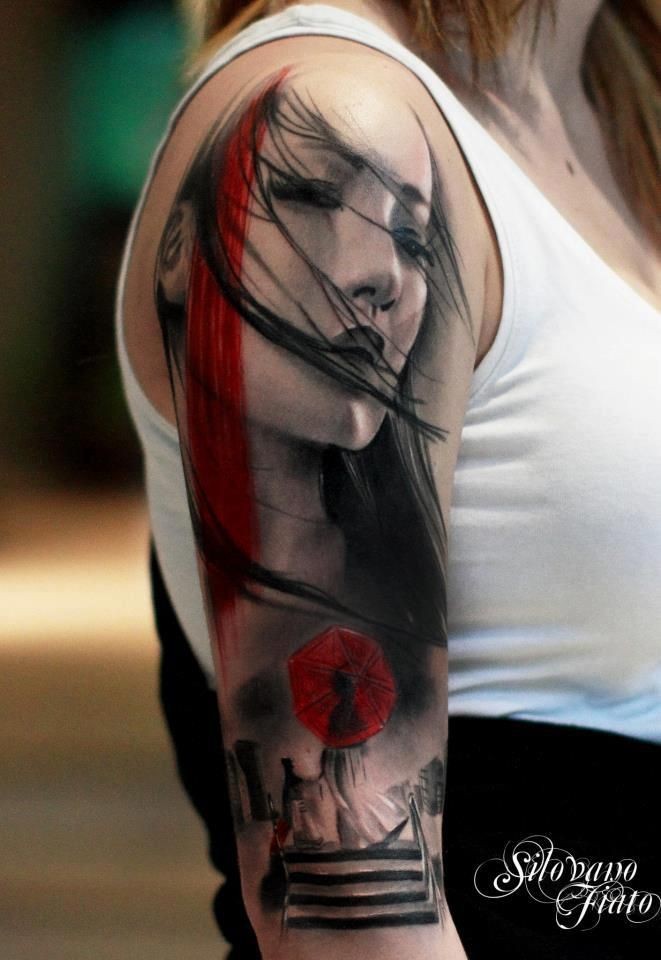realistico foto drammatico colorato triste geisha Asiatica tatuaggio su spalla