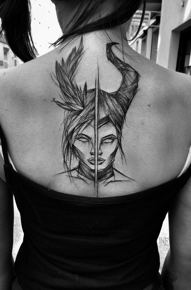 Tatuaje de la parte superior de la parte posterior de la tinta negra por Inez Janiak de mujeres demoníacas