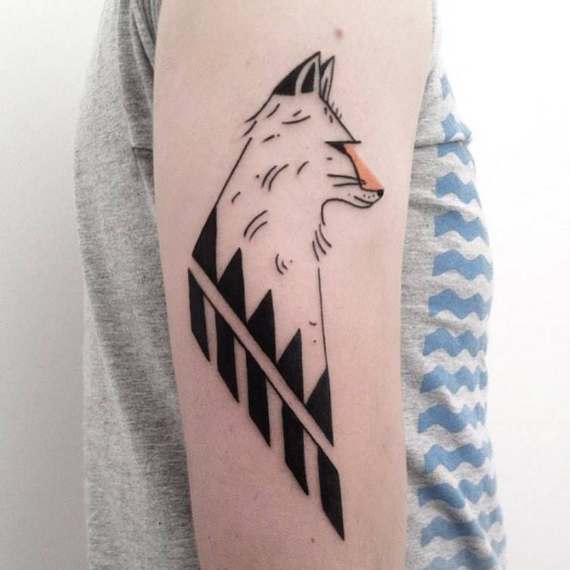 Simple colored arm tattoo of fox