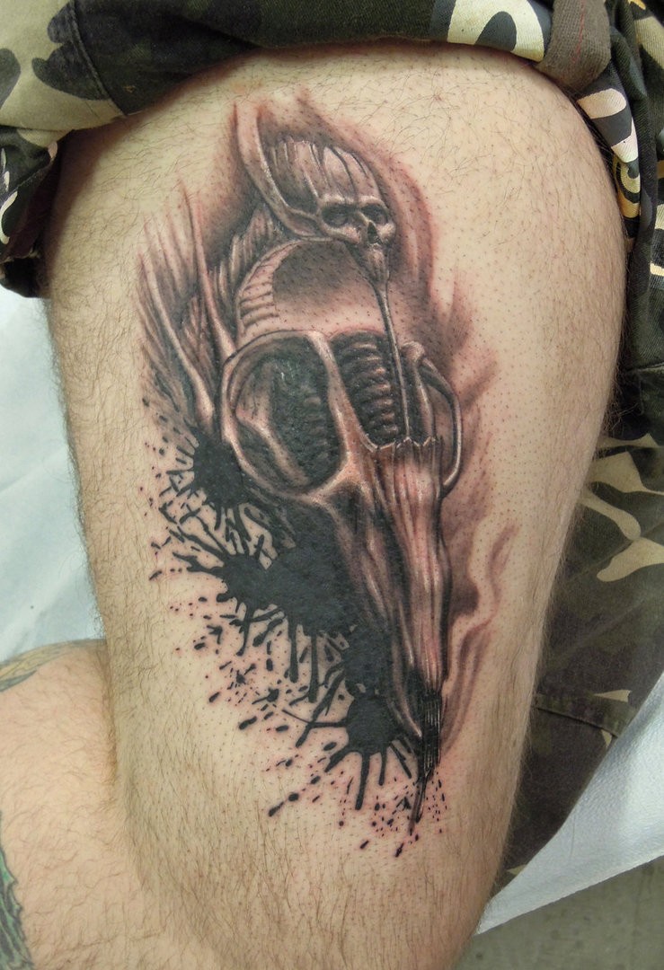 Skull with bird skull tattoo by viptattoo