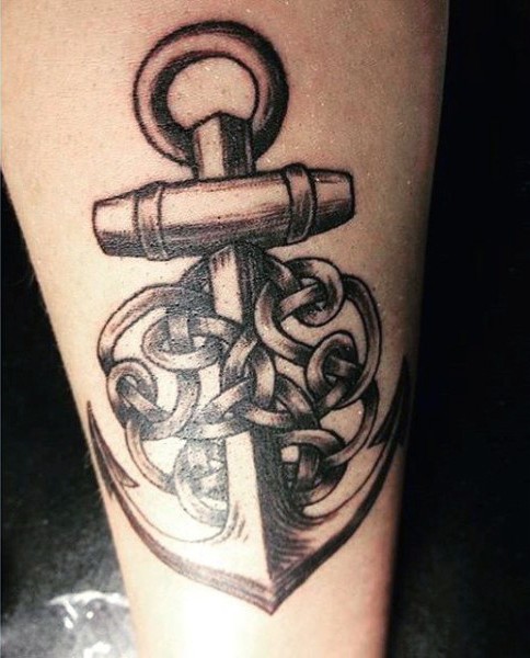 stilizzato disegno ancora simbolo Celtico nodo tatuaggio su polso