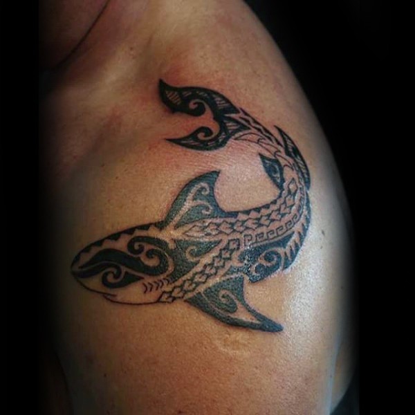 Superior black ink shoulder tattoo of Polynesian style shark