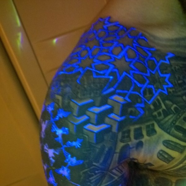 Superior glowing ink painted old city tattoo on shoulder