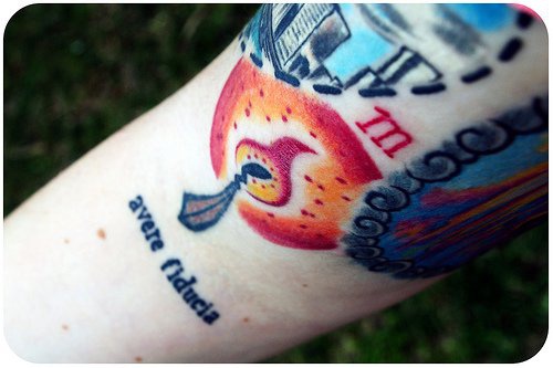 Tattoo &quotAvere fiducia " am Arm