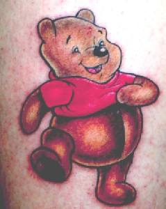 Allegro Winnie the Pooh tatuato