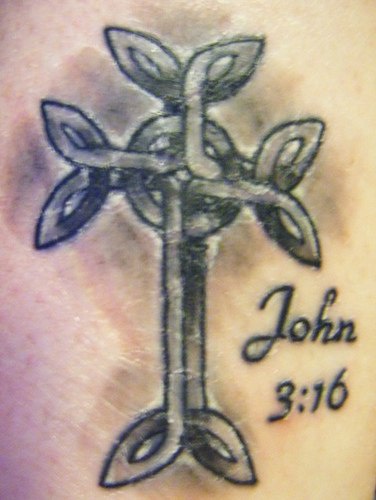 Cross knot with psalm number tattoo