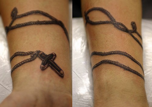 Necklace with cross armband tattoo