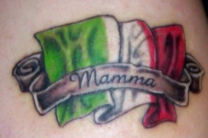 mamma bandiera italiana tatuaggio