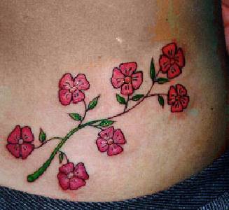 Tatuaje rama de sakura