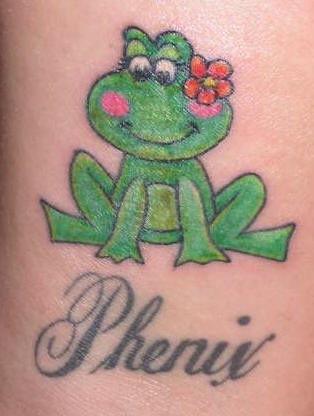 Cartoonisher weiblicher Frosch Tattoo
