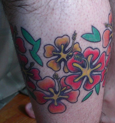 Hawaiian flowers of hibiscus tattoo
