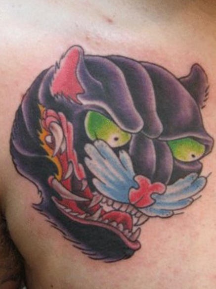 el tatuaje de una pantera negra en estilo japones