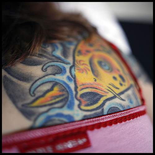 testa del koi pesce tatuaggio