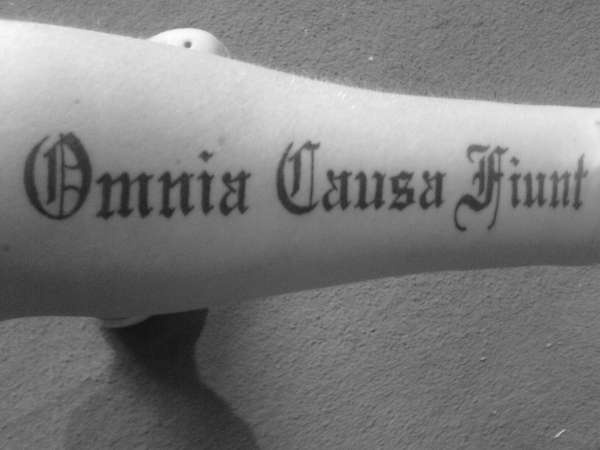 Omnia causa fiunt tattoo