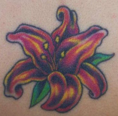 Old lush red lily tattoo