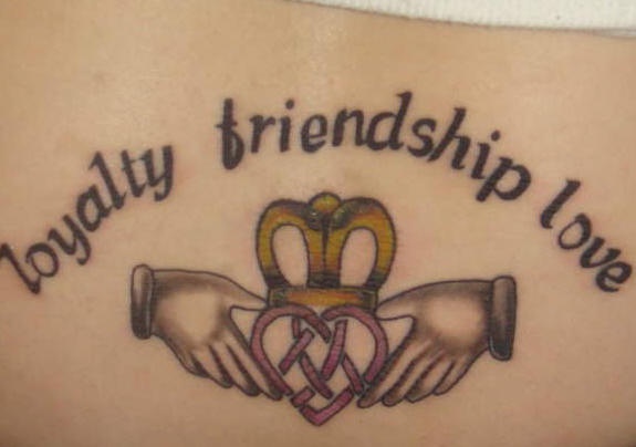 fedelta" amicizia amore irlandese tatuaggio
