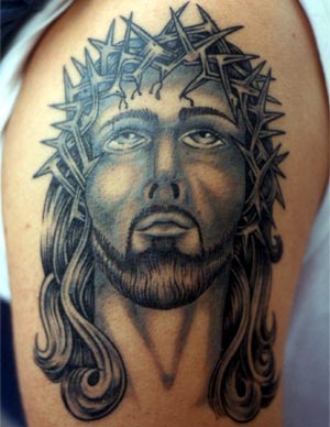 el tatuaje de retrato de jesucristo