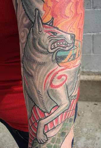 Tatuaje del lobo en colores suaves