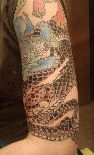 Asiatischer Stil schwarze Schlange Tattoo