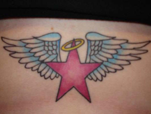 Tatuaggio sulla pancia la stella rossa con le ali