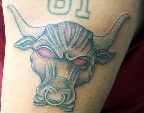 Chicago bulls fan tattoo