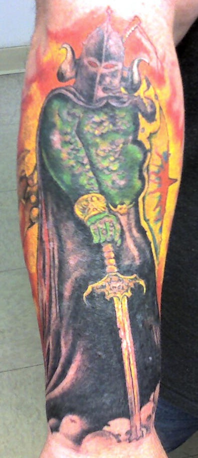 Hand Tattoo Krieger mit grüner Haut