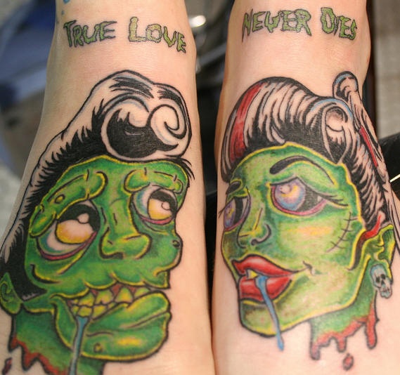 Tatouage deux amants zombies