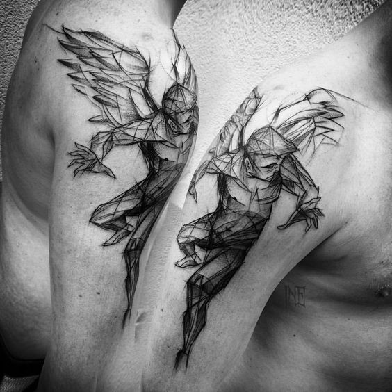 Abbozzo del tatuaggio dipinto da Inez Janiak di angelo sul braccio