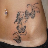 belle farfalle 3d tatuaggio sulla pancia