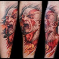 3D unglaubliches farbiges Unterarm Tattoo am bösen Barbar Gesicht
