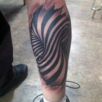 3D  schwarzweißes hypnotisches Ornament Tattoo am Bein