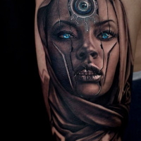 Cool android with third eye tattoo
