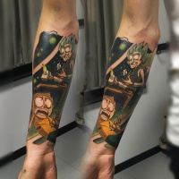 Coole Rick und Morty Carttoon Tattoo am Unterarm