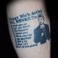 Tatuaje de hombre y cosas que rick astley nunca hará
