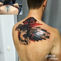 Tatuaggio Trash in stile Polka sulla parte superiore della schiena