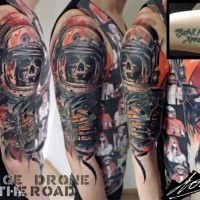 Neuschulstil farbiger Oberarm Tattoo des toten Weltraumfahrers