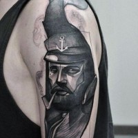 Abstrakter Stil schwarzer rauchender Matrose Porträt Tattoo am Oberarm