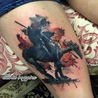 Tatuaje en el muslo, 
guerrero esqueleto a caballo tremendo