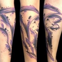 Abstrakter Stil farbiges Unterarm Tattoo mit interessanten Verzierungen