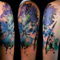 Abstract style colored shoulder tattoo of flowers and ornaments