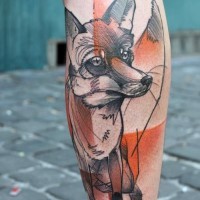 Tatuaje de zorro lindo en la pierna