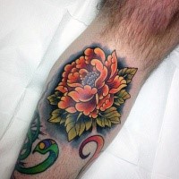 Asian oriental style deep orange flower tattoo with dark shadow under knee