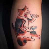 Tatuagem de perna colorida estilo asiático de comer gato