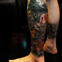 Asiatisches traditionelles farbiges Bein Tattoo mit Karpfenfisch und altem Haus