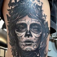 eccezionale grigio nero ragazza santa morte con uccelli neri tatuaggio da Elvin Yong