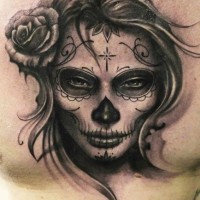 incredibile inchiostro nero giorno dei morti tatuaggio sul petto