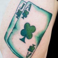 Fantastische glückliche irische Spielkarte Tattoo