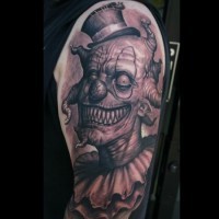incredibile mostro pagliaccio tatuaggio su braccio